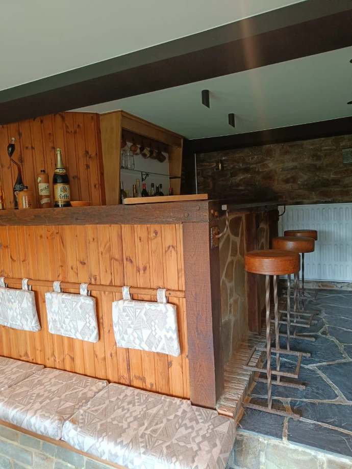 bar et tabouret haut 